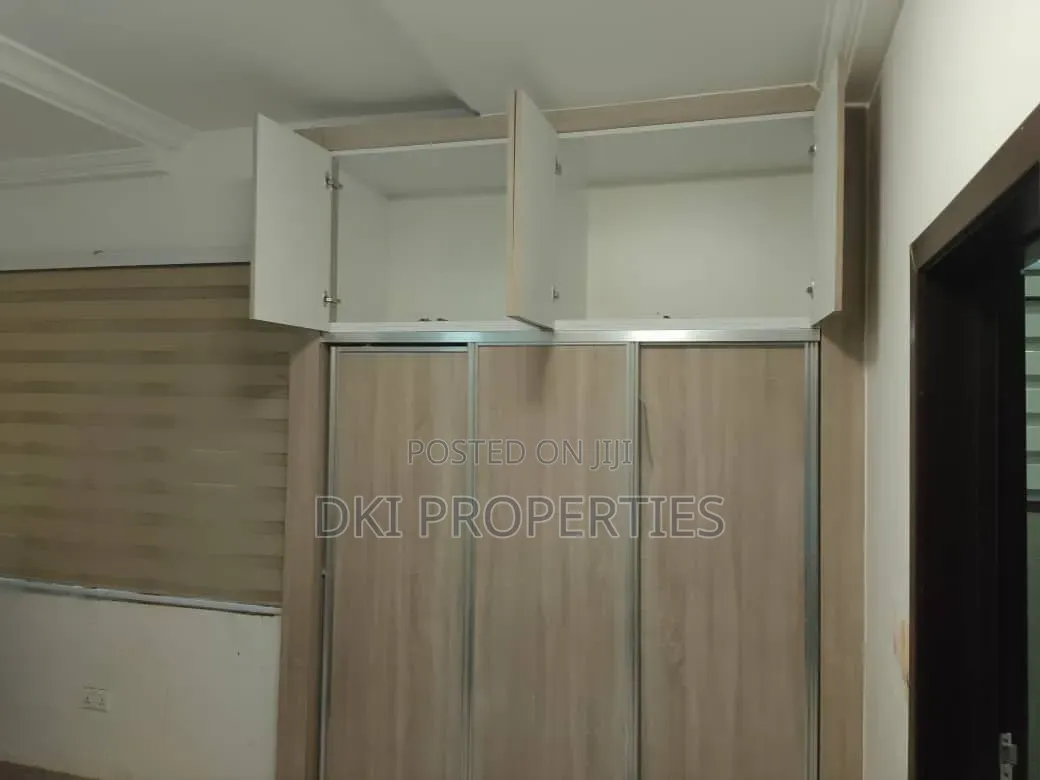 3bdrm House in Dki Properties, Sasaabi for rent