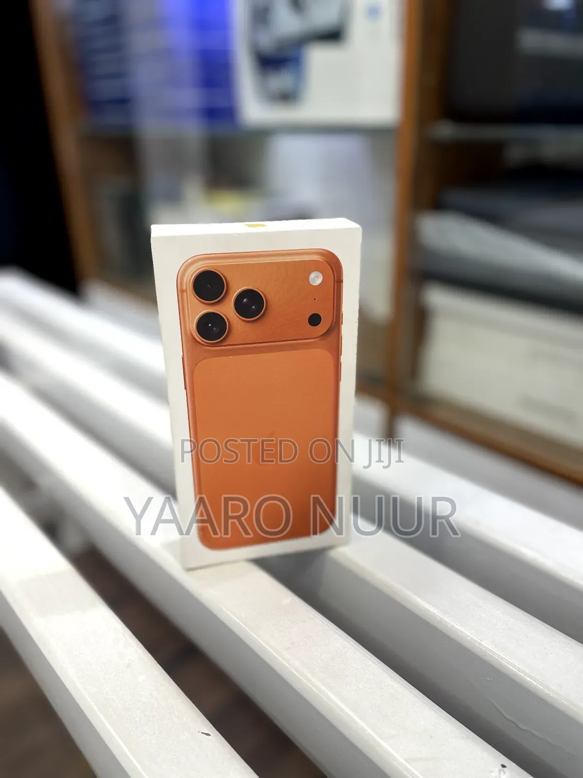 New Apple iPhone 17 Pro Max 256 GB Orange