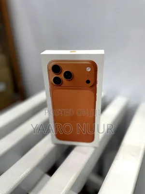 New Apple iPhone 17 Pro Max 256 GB Orange