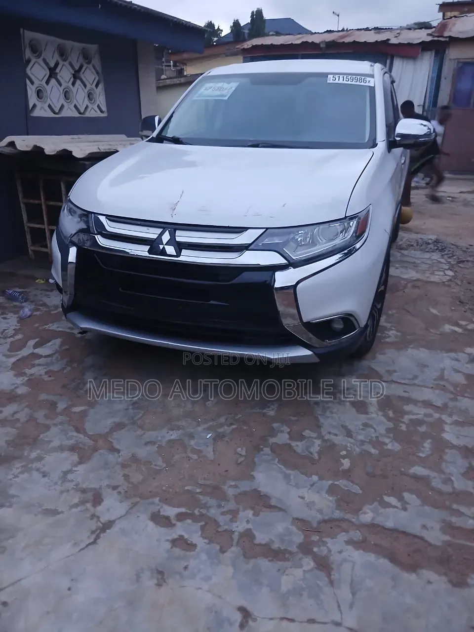 Mitsubishi Outlander 2017 White
