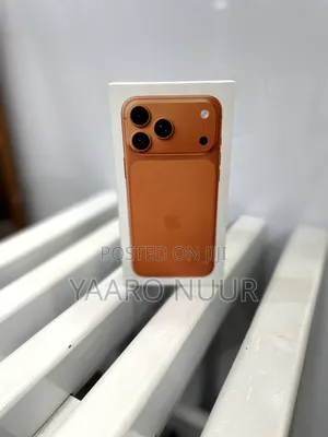 New Apple iPhone 17 Pro Max 256 GB Orange