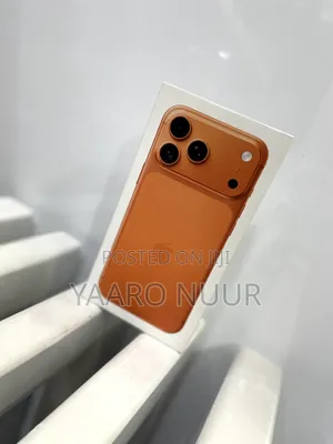 New Apple iPhone 17 Pro Max 256 GB Orange