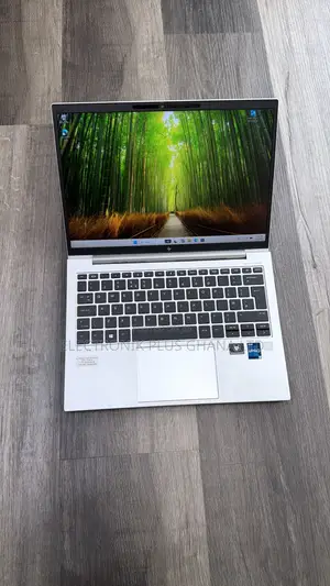 Laptop HP EliteBook 830 G9 16GB Intel Core i5 SSD 256GB