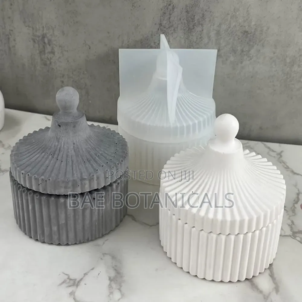 Ribbed Gypsum Jar Mold
