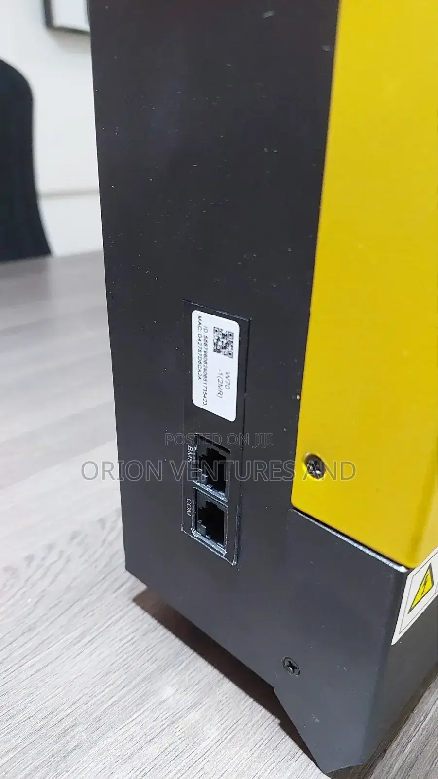 3kw 24v Hybrid Inverter (High Voltage High Frequency Inverter)