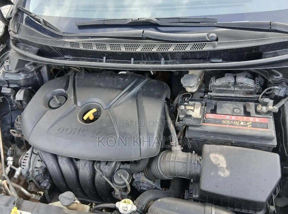 Hyundai Elantra 2013 Black