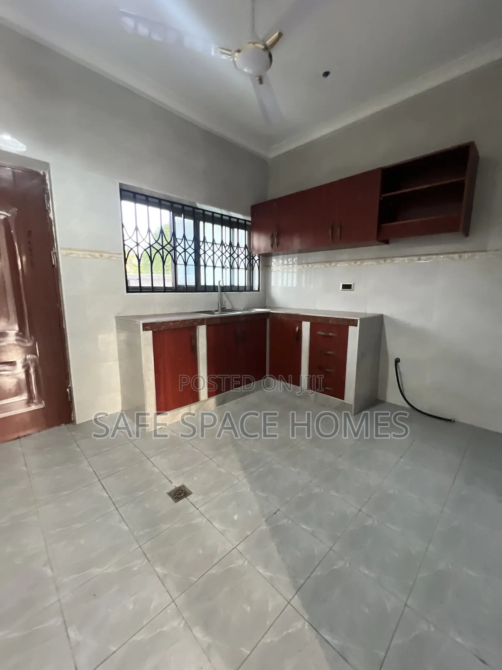 2bdrm Apartment in Burma Camp for rent