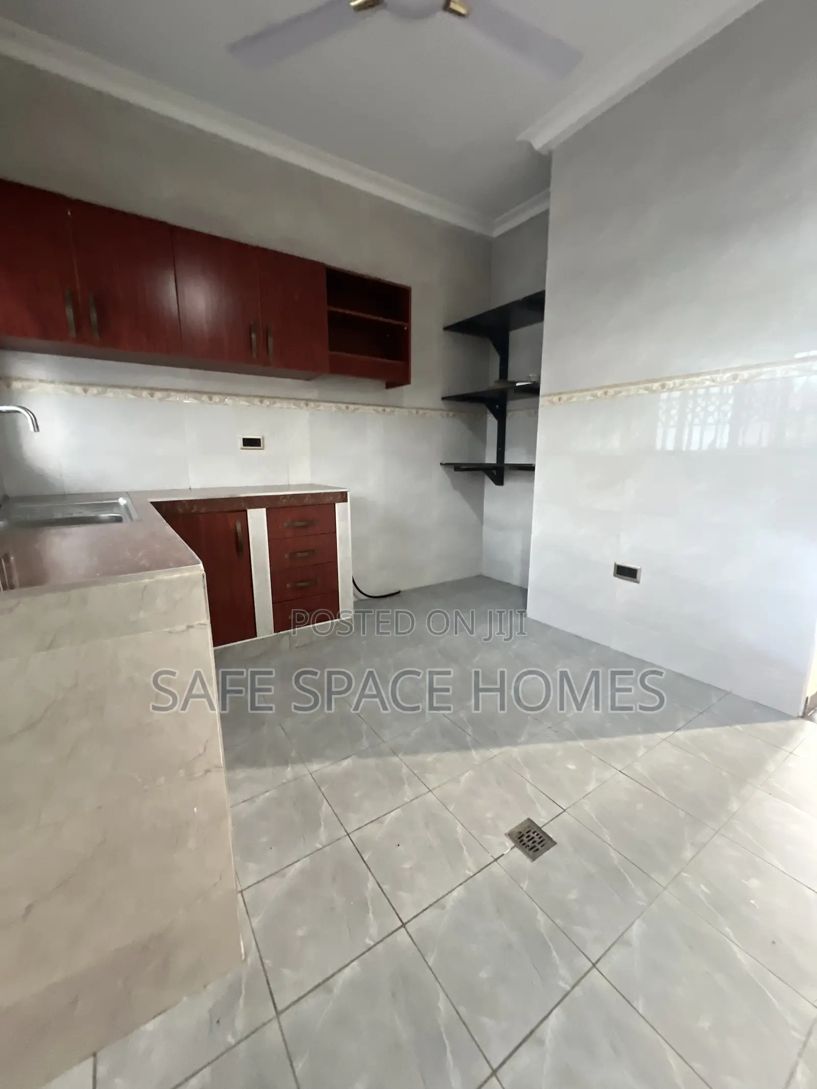 2bdrm Apartment in Burma Camp for rent