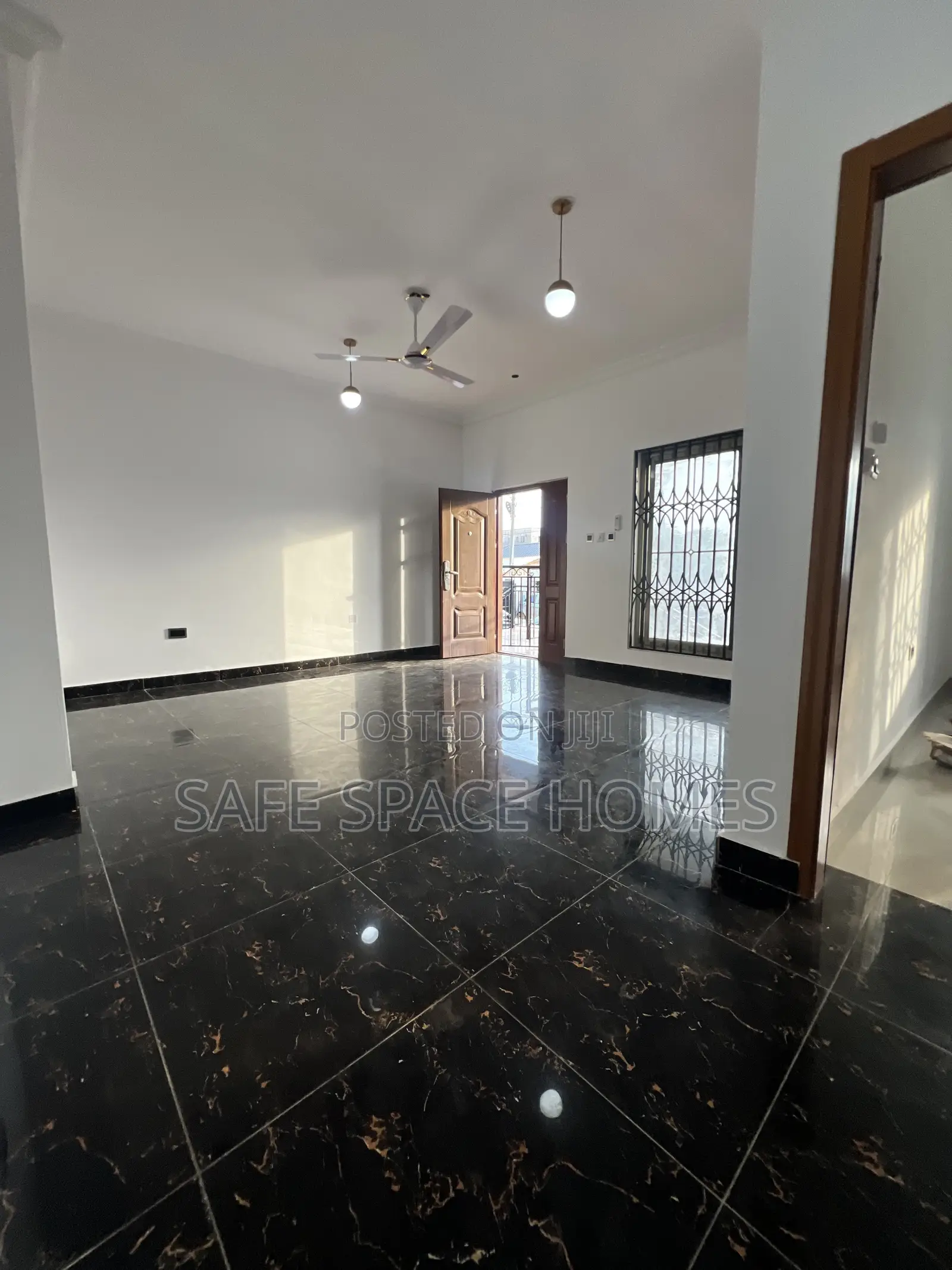2bdrm Apartment in Burma Camp for rent