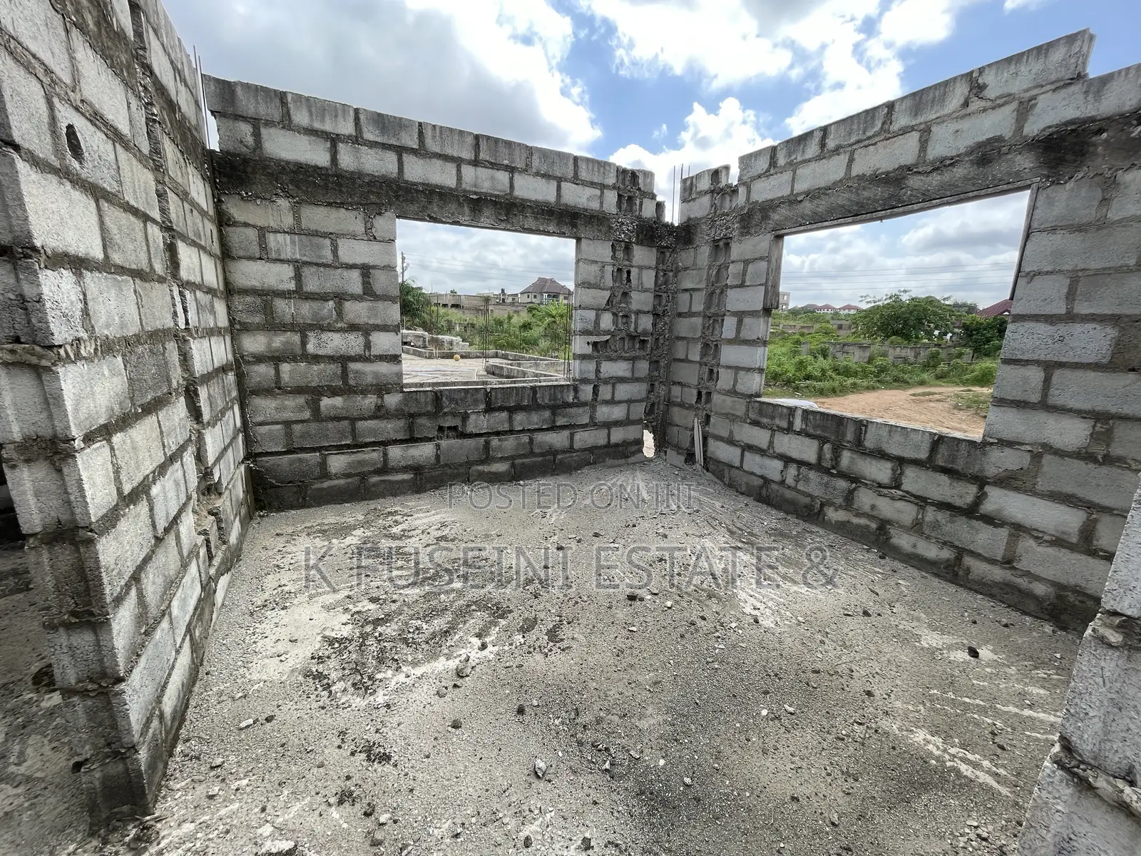 4bdrm House in K Fuseini Estate, Kumasi Metropolitan for sale
