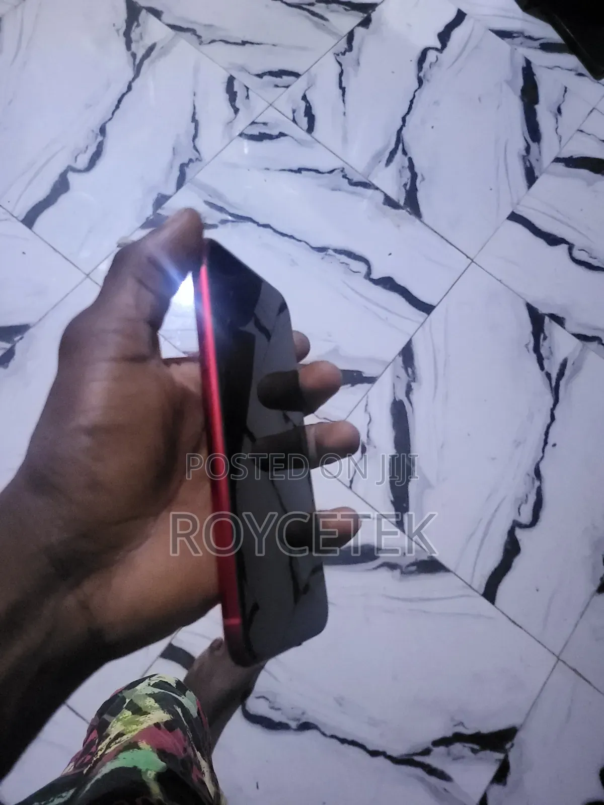 Apple iPhone 11 128 GB Red