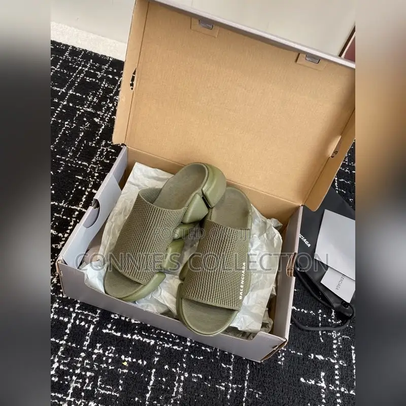Balenciaga Speed 2.0 Recycled Knit Slides