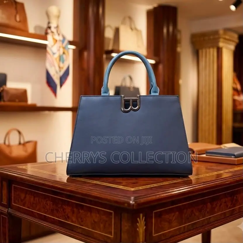 Ladies Dressing Bags