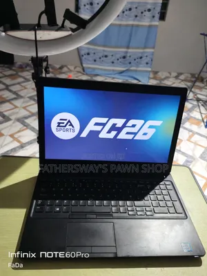 Laptop Dell Precision 3530 16GB Intel Core i7 SSD 256GB