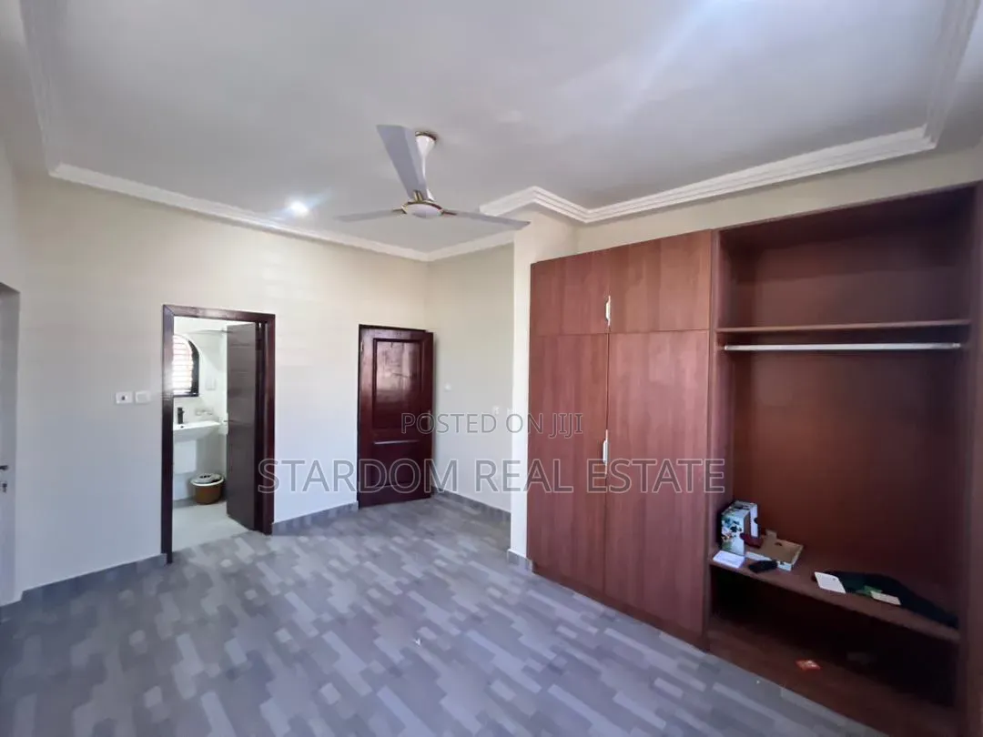 2bdrm Apartment in Adjiringanor, Ability for rent