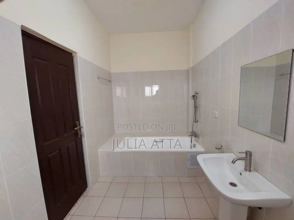 Furnished 2bdrm Apartment in Devtraco, Community 25 for rent