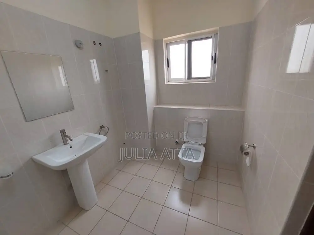 Furnished 2bdrm Apartment in Devtraco, Community 25 for rent