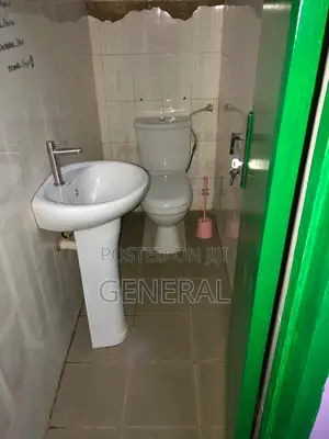 4bdrm House in Sena, SSNIT Flats for sale