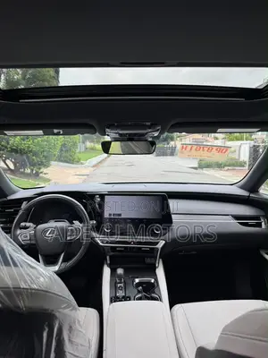 Lexus RX 350h Premium AWD 2025 White