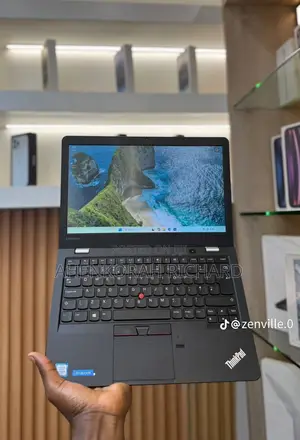 Laptop Lenovo ThinkPad 13 4GB Intel Core i3 HDD 256GB
