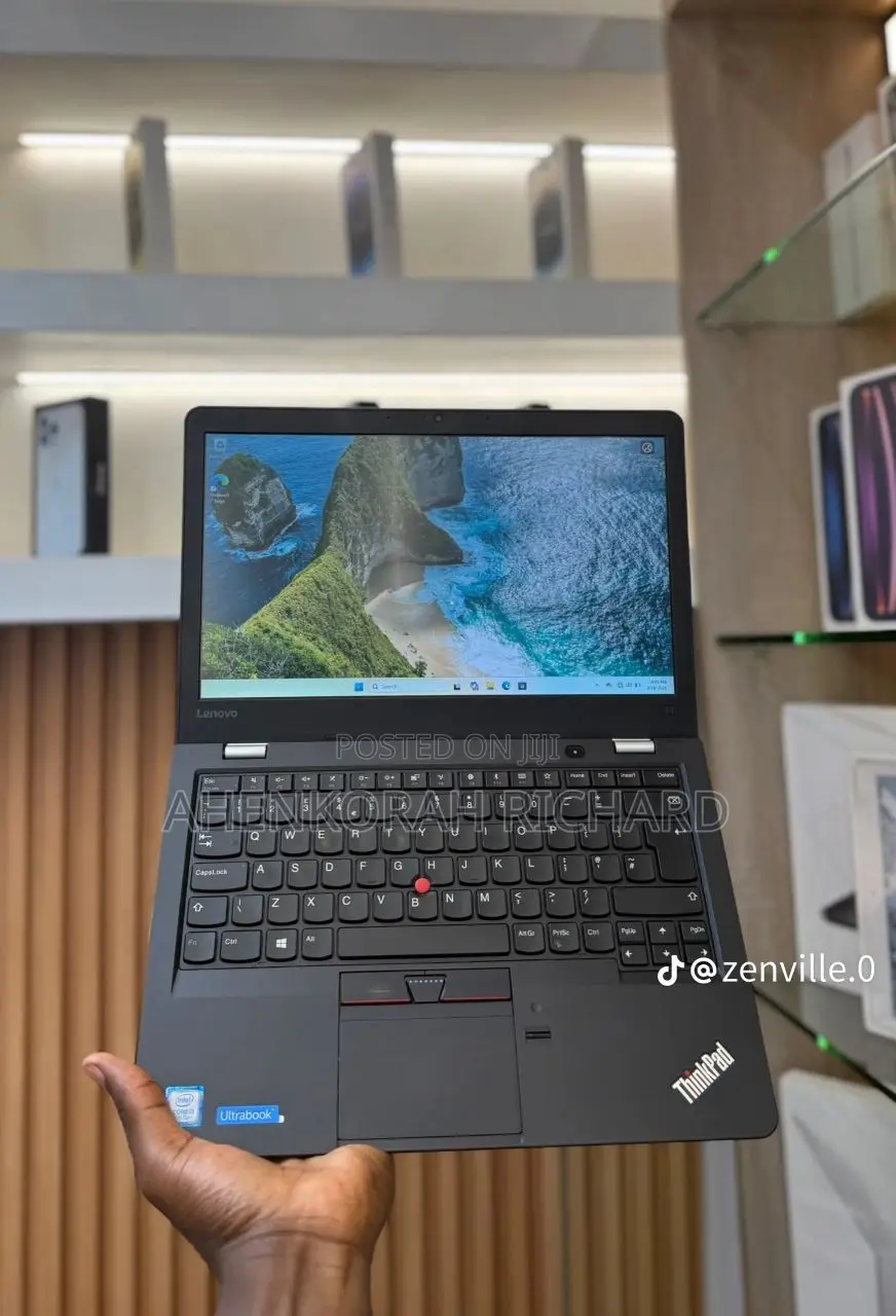 Laptop Lenovo ThinkPad 13 4GB Intel Core i3 HDD 256GB