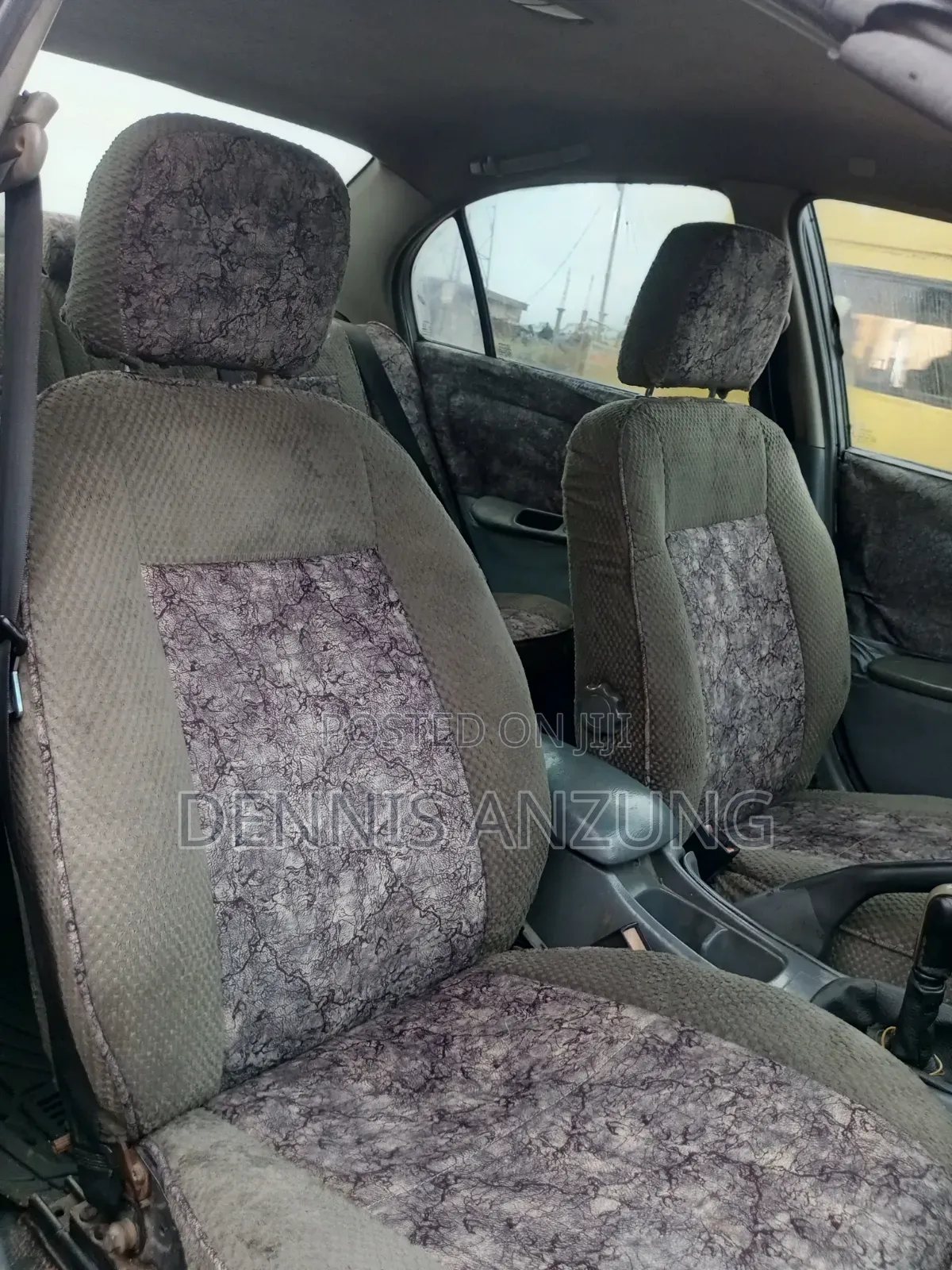 Toyota Avensis 2.0 D 1998 Gray