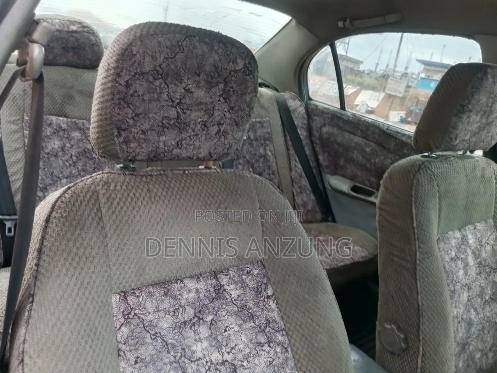 Toyota Avensis 2.0 D 1998 Gray
