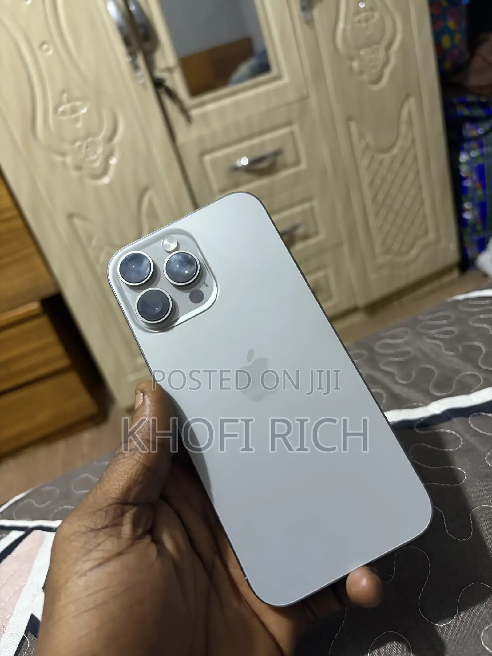 Apple iPhone 16 Pro Max 256 GB Gray