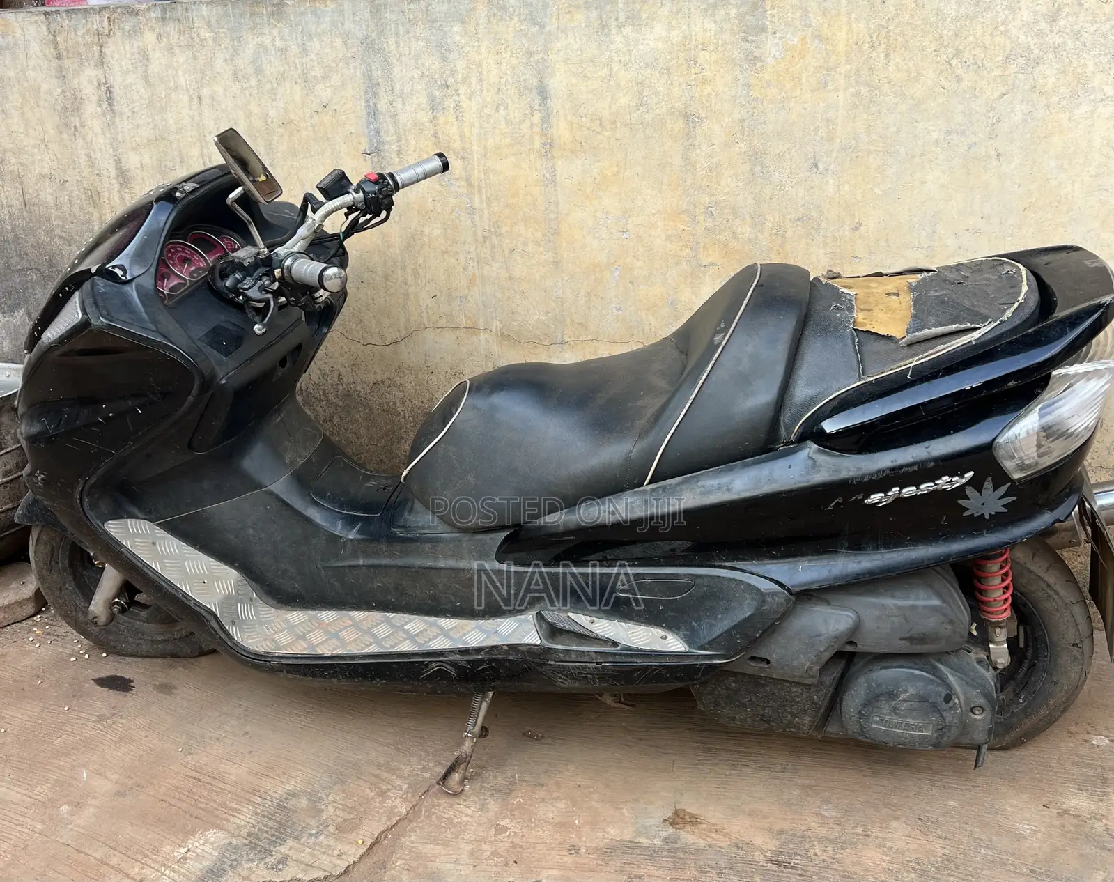 Yamaha Majesty 2018 Black