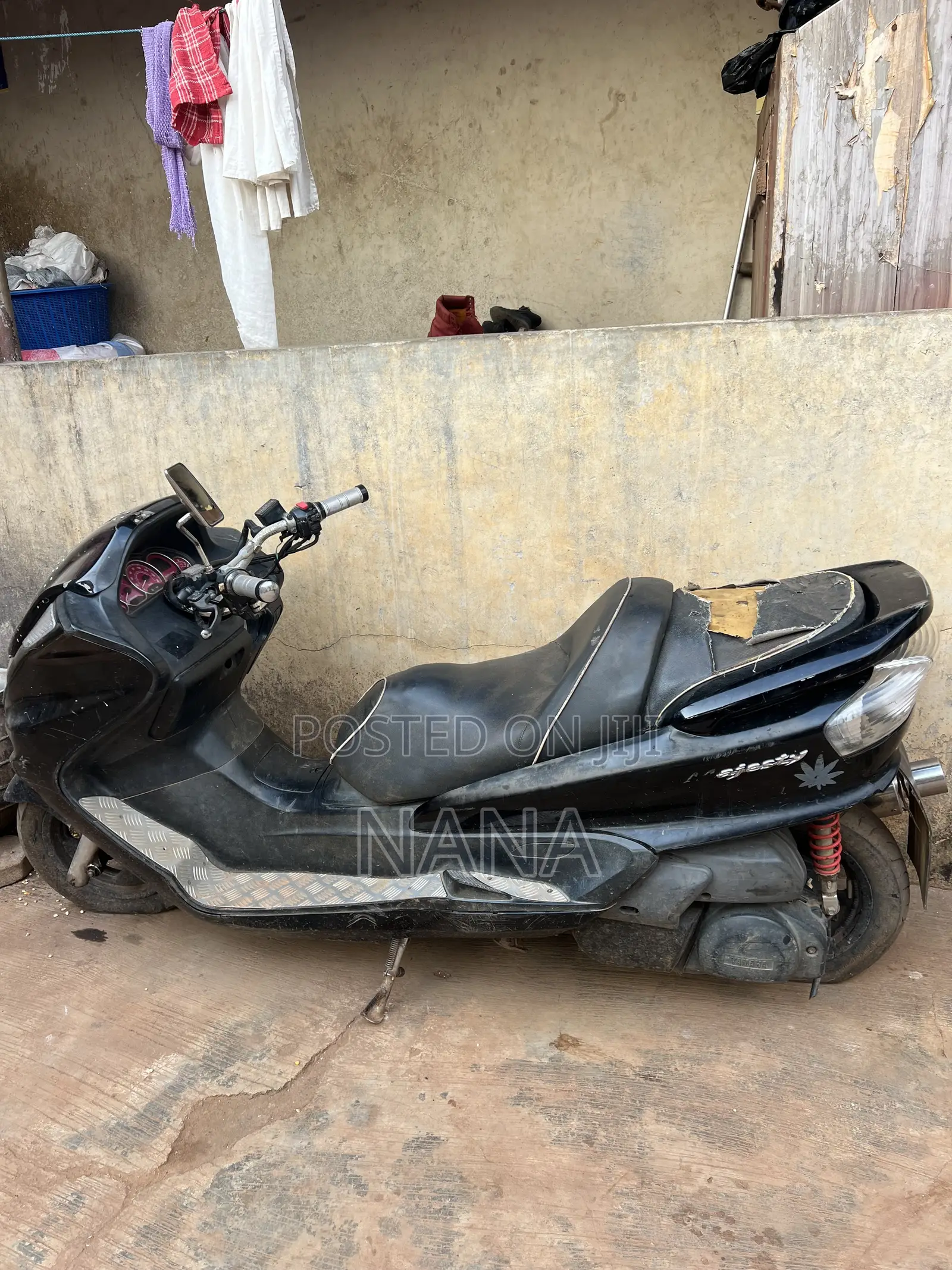 Yamaha Majesty 2018 Black