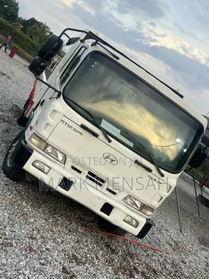 Hyundai Gold
