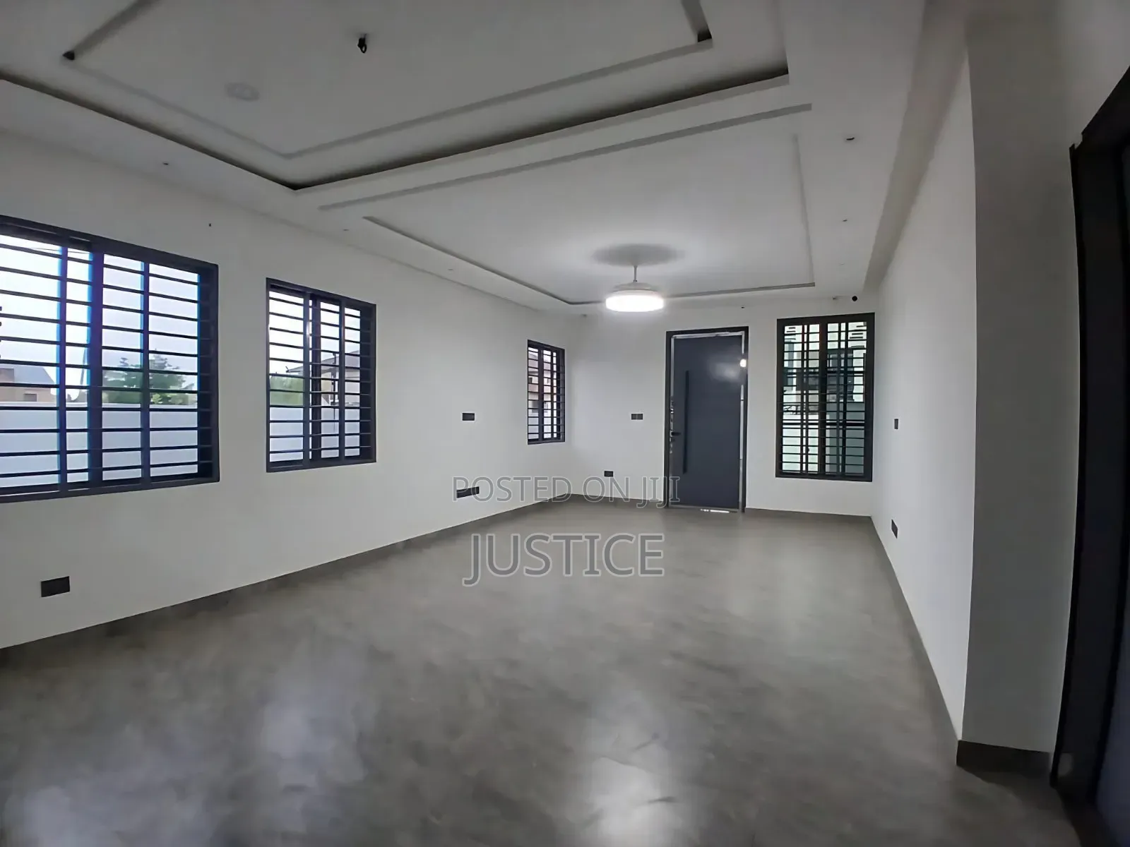 3bdrm House in Lakeside Estate for sale
