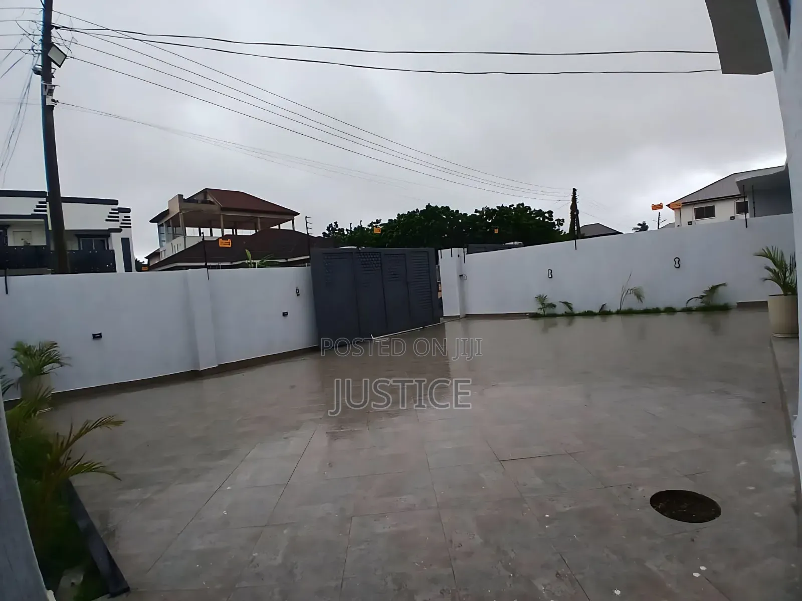 3bdrm House in Lakeside Estate for sale