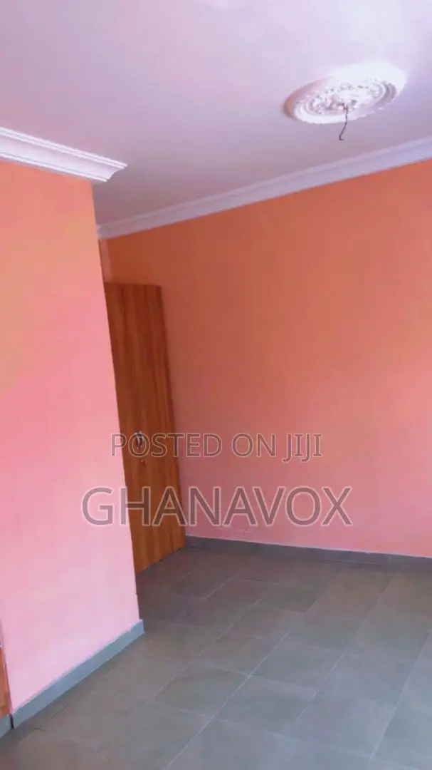 Studio Apartment in Ephesians 320, Zongo Junction for rent