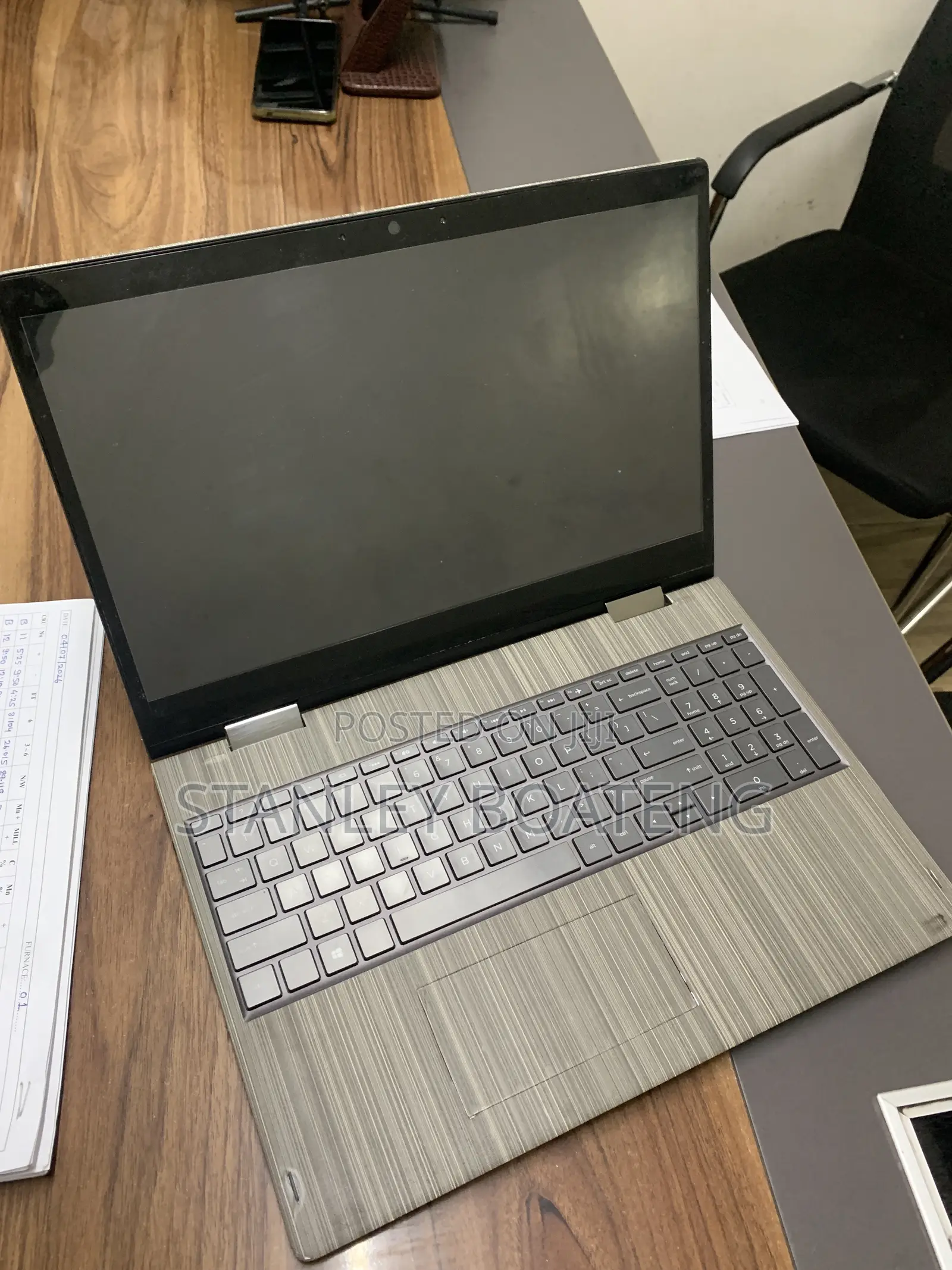 Laptop HP Envy 15-ep0xxx 8GB AMD Ryzen 5 SSD 256GB