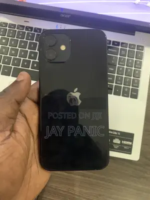 Apple iPhone 12 64 GB Black