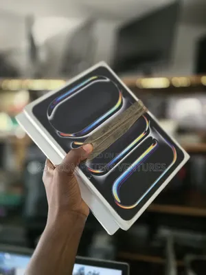New Apple iPad Pro 11 (2024) 256 GB