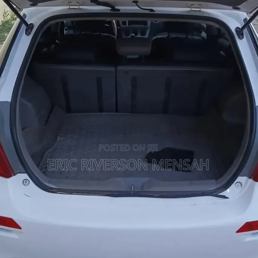 Toyota Matrix 2013 White