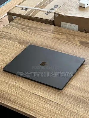 New Laptop Microsoft Surface Laptop 4 16GB Intel Core i7 SSD 512GB