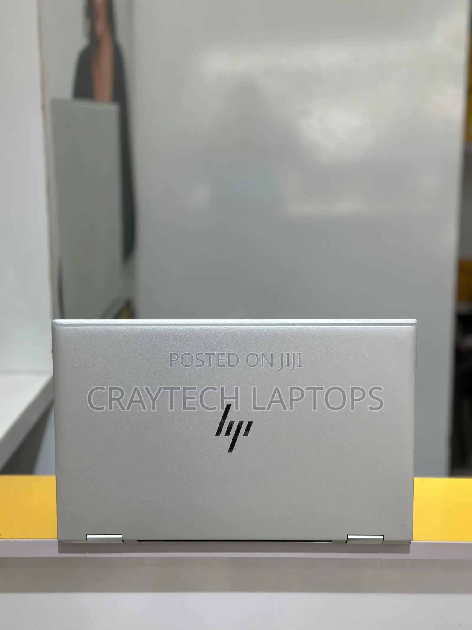 New Laptop HP EliteBook 1040 G8 16GB Intel Core i7 SSD 512GB
