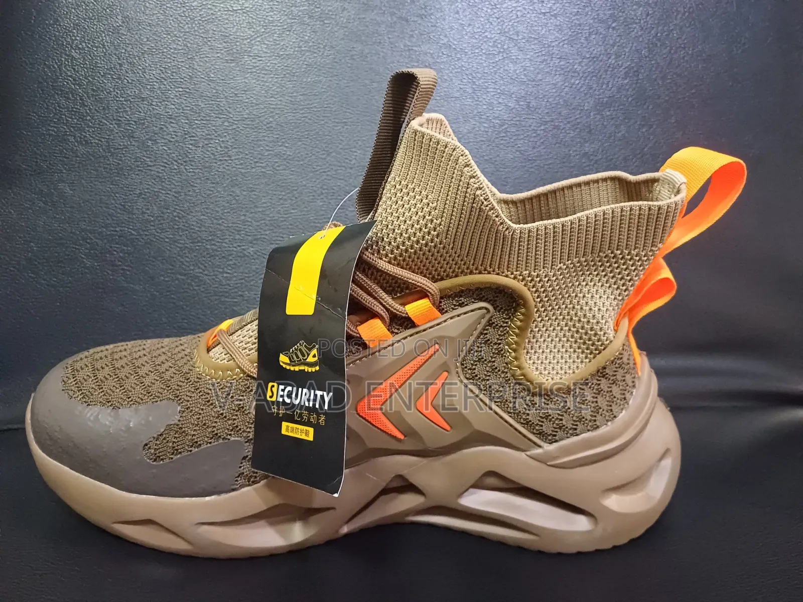 Sneaker Safety Boot