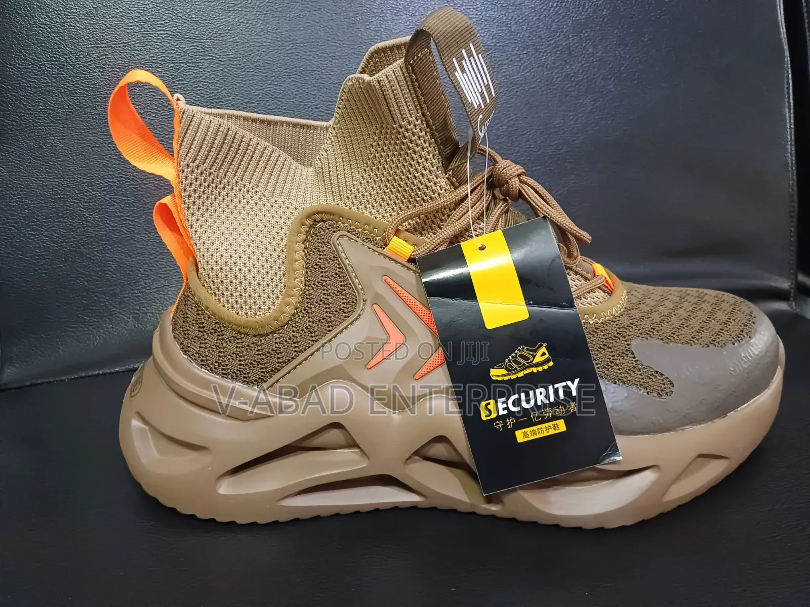 Sneaker Safety Boot