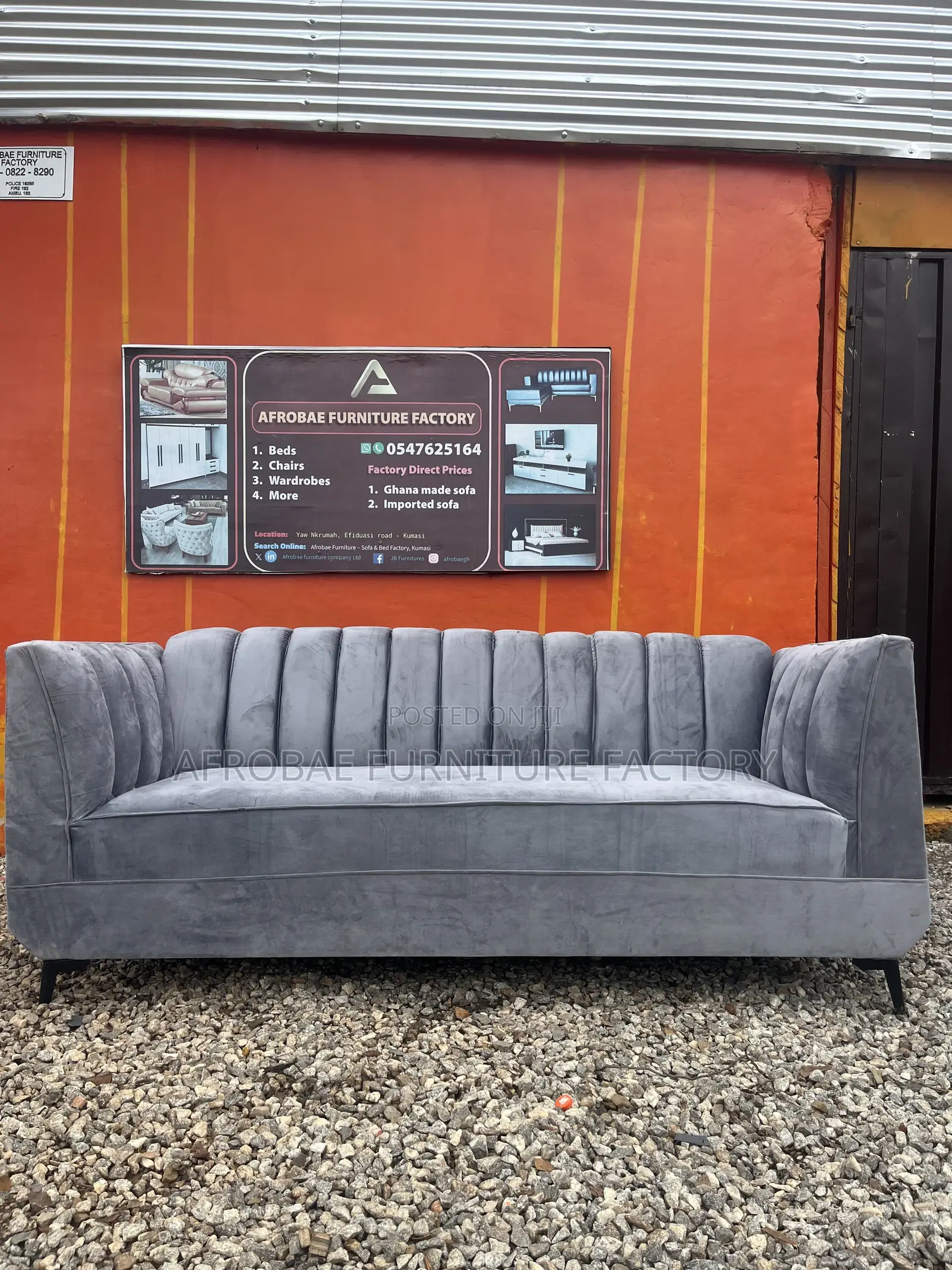 Elegant 3in1 Sofa With Class