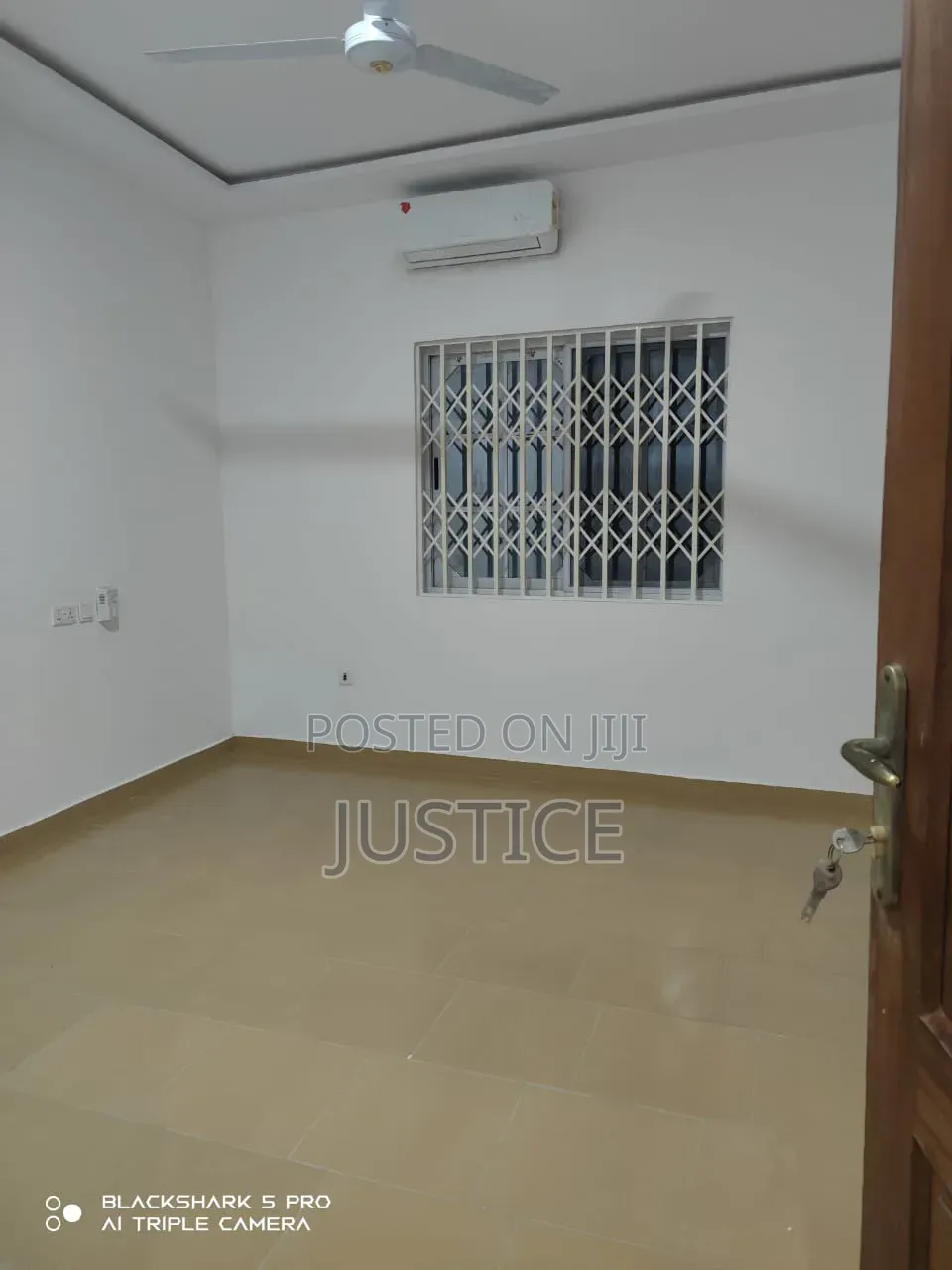 2bdrm Apartment in Abelemkpe, Methodist Church Area for rent