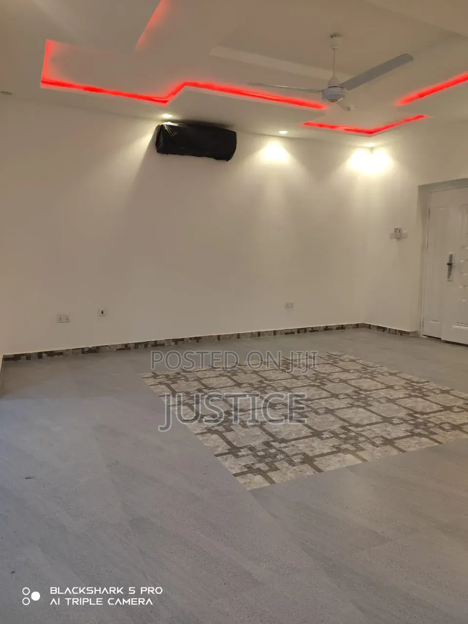 2bdrm Apartment in Abelemkpe, Methodist Church Area for rent
