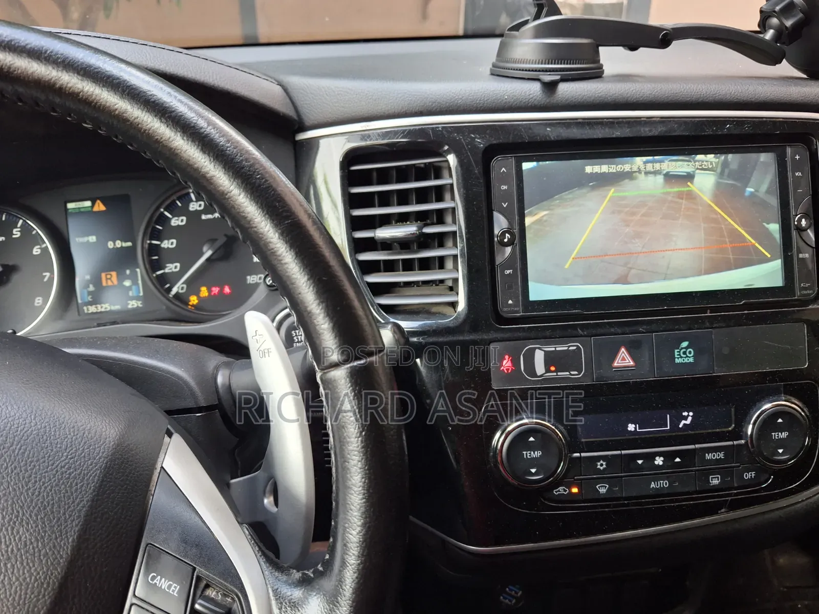 Mitsubishi Outlander SE 4dr SUV AWD (2.4L 4cyl CVT) 2015 Pearl