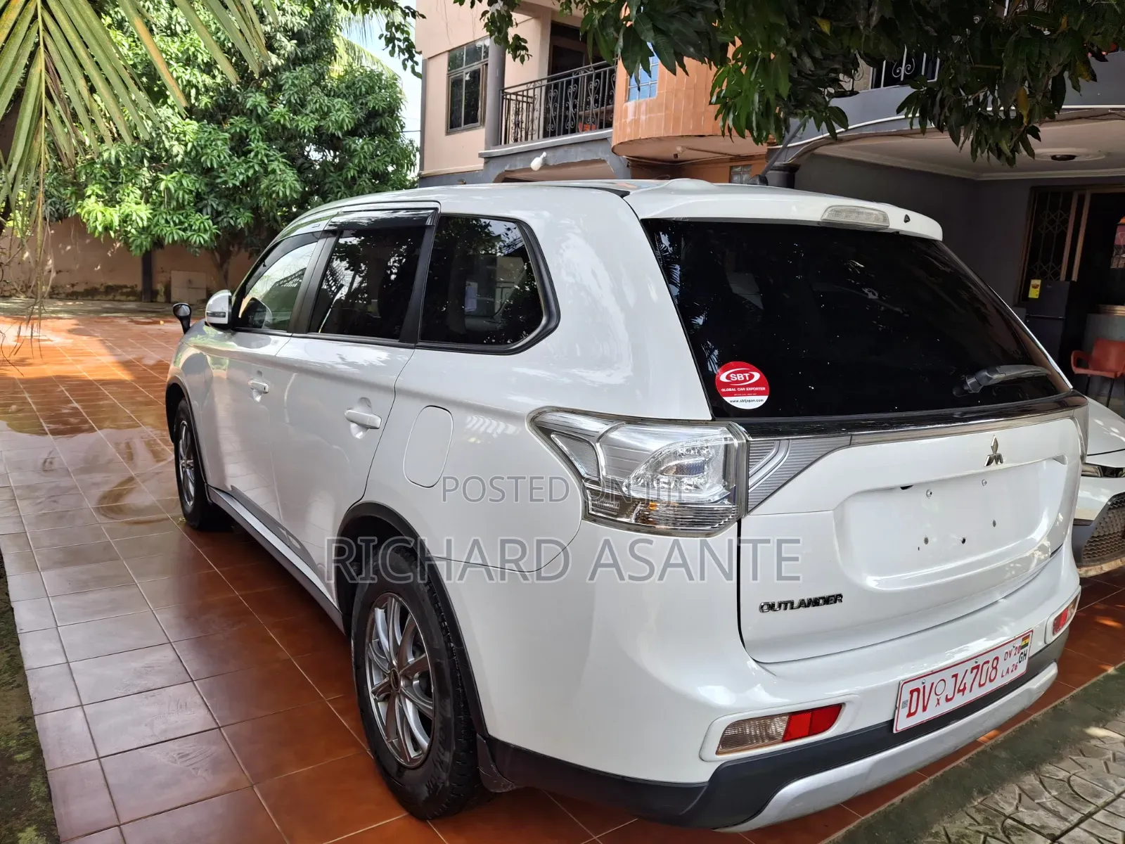 Mitsubishi Outlander SE 4dr SUV AWD (2.4L 4cyl CVT) 2015 Pearl