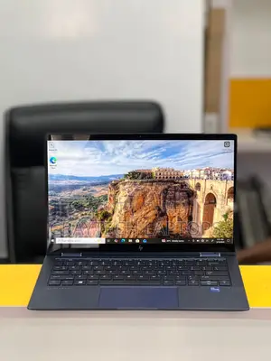 New Laptop HP Dragonfly G2 16GB Intel Core i7 SSD 512GB