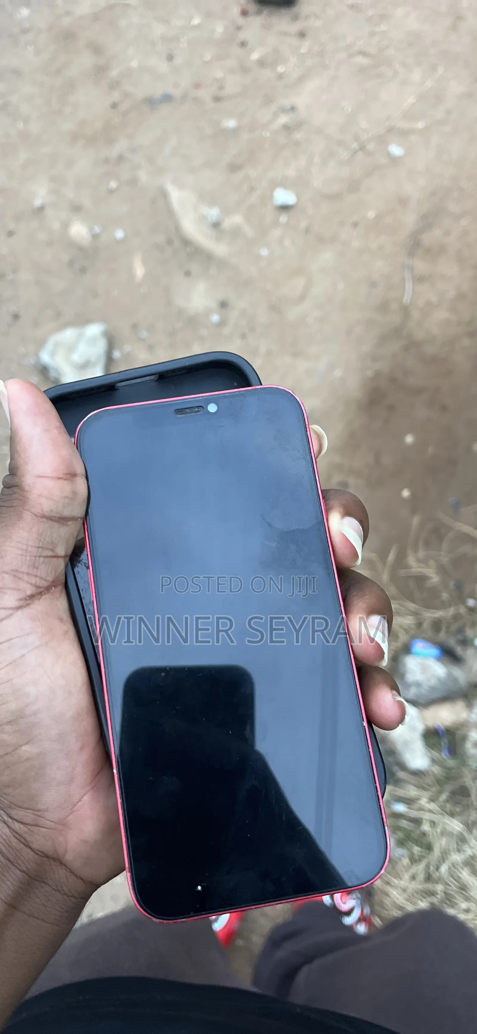 Apple iPhone 12 64 GB Red