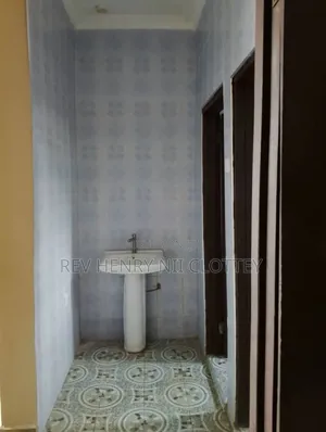 2bdrm Apartment in Hnc Properties, Olebu for rent
